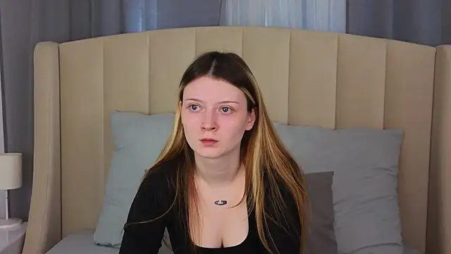 AlyssFrost online show from 07-14-26, 02:05