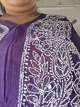 Snapshot of taniya0 chatting on 07-09-26, 04:38 taniya0 online show from 07-09-26, 04:38