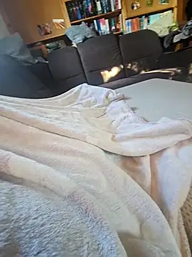 Gris-shadow online show from 02-15-26, 09:08