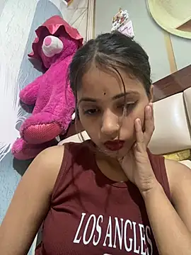 samayra1144 online show from 05-13-26, 07:17