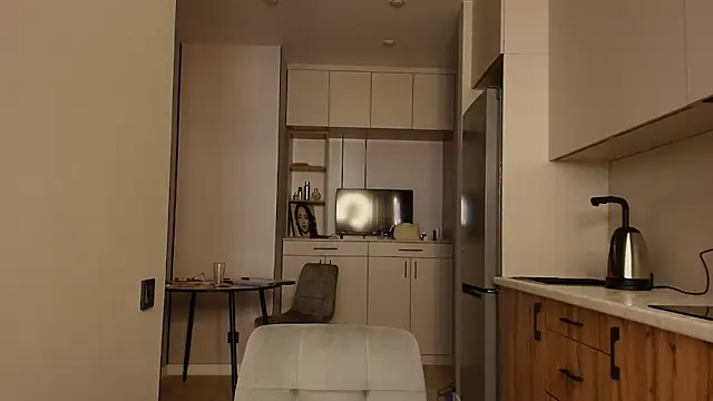 lilly sweeet online show from 03-29-26, 06:57