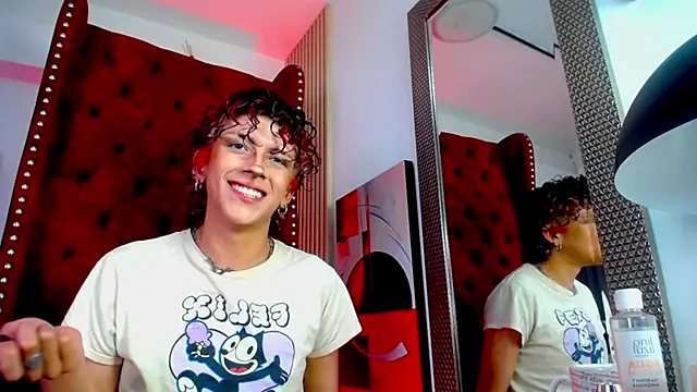 Snapshot of Cain_Dantalion chatting on 04-06-26, 04:46 Cain Dantalion online show from 04-06-26, 04:46