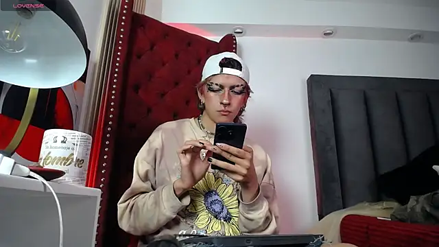 Snapshot of Cain_Dantalion chatting on 04-14-26, 03:34 Cain Dantalion online show from 04-14-26, 03:34