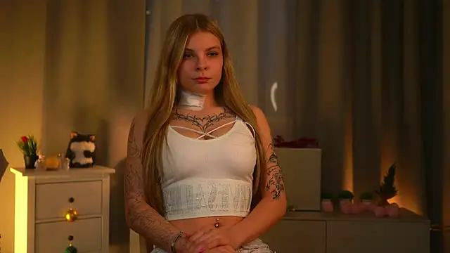 ZofiaPantano online show from 03-27-26, 02:50