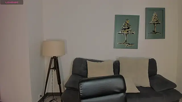 Snapshot of AmyRosse_X chatting on 05-11-26, 12:44 AmyRosse X online show from 05-11-26, 12:44