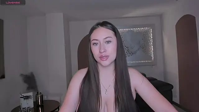 Snapshot of AmyRosse_X chatting on 05-18-26, 12:18 AmyRosse X online show from 05-18-26, 12:18