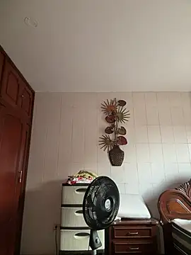 Valentinacouple online show from 07-02-26, 10:27