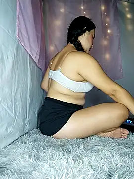 kloe-Dubois online show from 05-05-26, 02:58