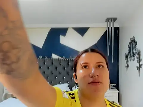 sara gray   online show from 03-26-26, 05:18