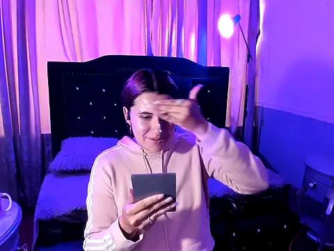 sara gray   online show from 04-02-26, 09:01