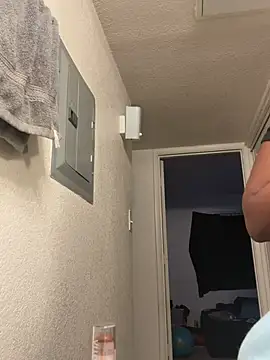 Snapshot of ShortcakeMochaa chatting on 03-22-26, 02:15 ShortcakeMochaa online show from 03-22-26, 02:15