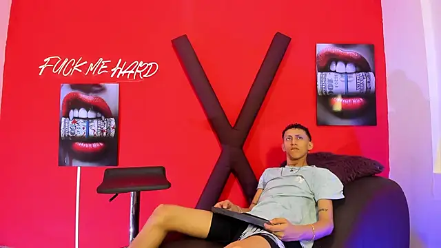 BOYS PLAY online show from 03-28-26, 07:19