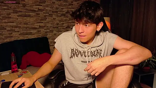  -Lucky-  online show from 03-01-26, 09:06