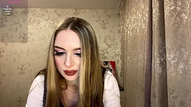 LeaClaerky online show from 03-17-26, 03:15