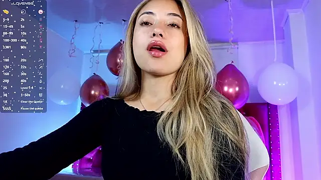 Snapshot of amy_ker_m chatting on 03-18-26, 09:51 amy ker m online show from 03-18-26, 09:51