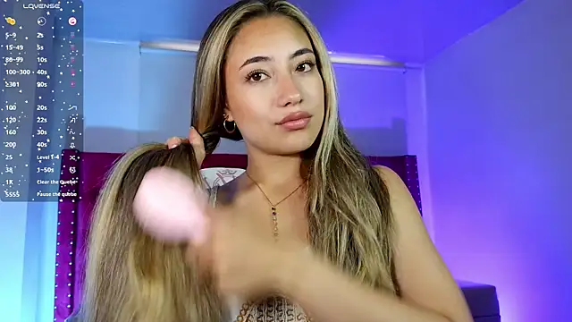 Snapshot of amy_ker_m chatting on 03-28-26, 09:03 amy ker m online show from 03-28-26, 09:03