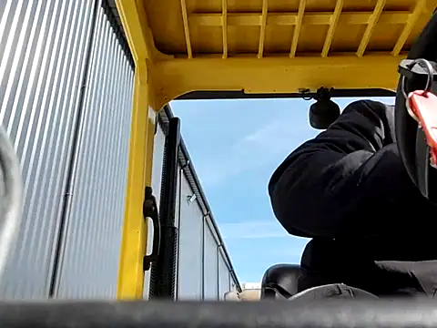 Snapshot of kingu92 chatting on 03-17-26, 01:14 kingu92 online show from 03-17-26, 01:14