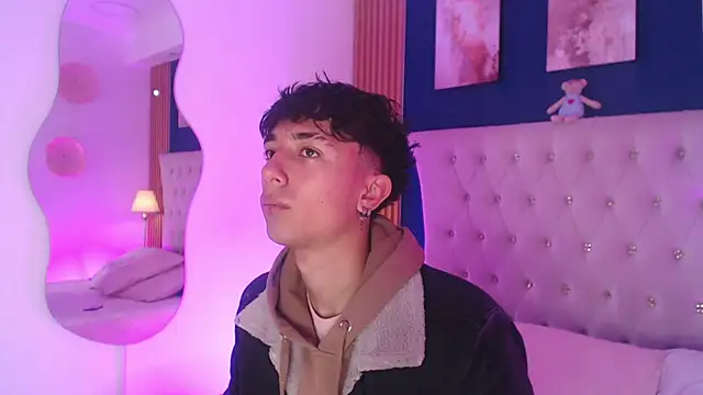 Aiden Rivers  online show from 04-08-26, 12:49