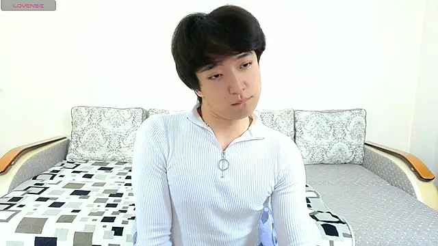 Snapshot of DianInav chatting on 04-28-26, 02:44 DianInav online show from 04-28-26, 02:44