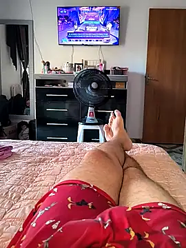 Snapshot of RoThay379 chatting on 02-15-26, 08:38 RoThay379 online show from 02-15-26, 08:38