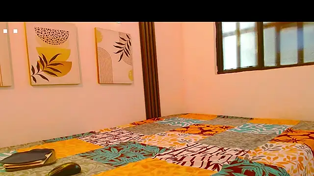 Miss Ariel online show from 03-30-26, 07:48