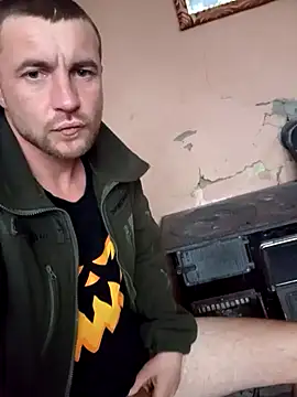 Snapshot of FrightenedMission238 chatting on 02-21-26, 01:45 FrightenedMission238 online show from 02-21-26, 01:45