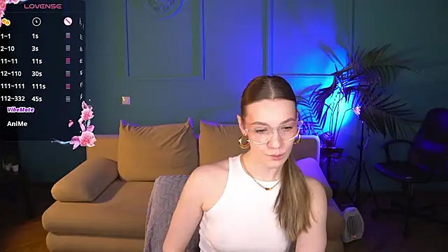 Vanessa  Lui online show from 03-08-26, 03:05