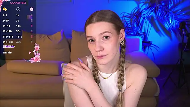 Vanessa  Lui online show from 03-10-26, 06:24