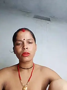 Snapshot of Hot_bh87 chatting on 06-26-26, 06:01 Hot bh87 online show from 06-26-26, 06:01