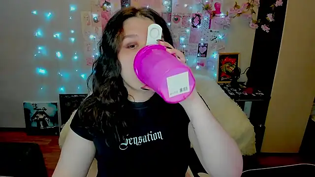 Kate Acid online show from 05-16-26, 11:36