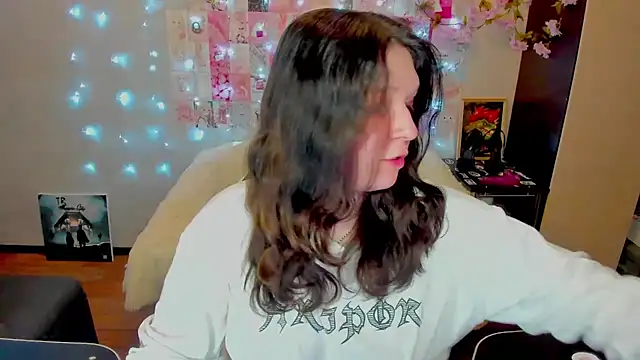 Snapshot of Kate_Acid chatting on 06-20-26, 11:18 Kate Acid online show from 06-20-26, 11:18