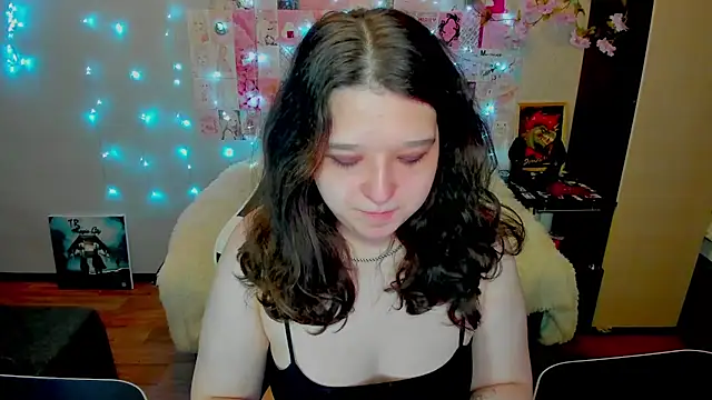 Snapshot of Kate_Acid chatting on 06-28-26, 12:05 Kate Acid online show from 06-28-26, 12:05