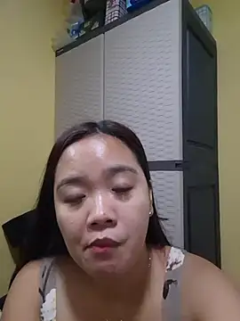 Snapshot of Polished_Princess chatting on 03-09-26, 05:28 Polished Princess online show from 03-09-26, 05:28