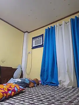 Snapshot of Polished_Princess chatting on 04-01-26, 12:28 Polished Princess online show from 04-01-26, 12:28