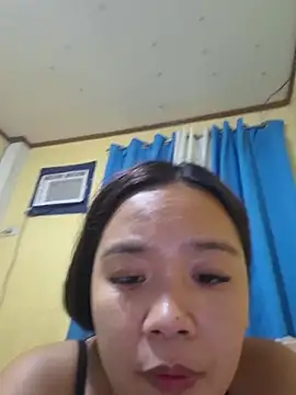 Snapshot of Polished_Princess chatting on 04-08-26, 12:38 Polished Princess online show from 04-08-26, 12:38
