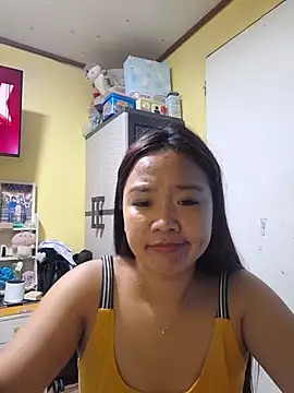 Snapshot of Polished_Princess chatting on 04-11-26, 01:59 Polished Princess online show from 04-11-26, 01:59