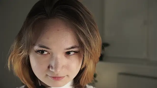 Snapshot of HattieGenualdi chatting on 02-17-26, 06:25 HattieGenualdi online show from 02-17-26, 06:25