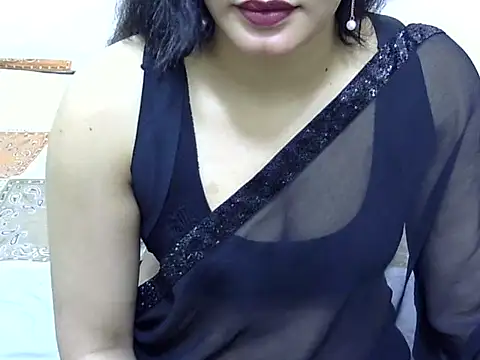 Snapshot of Sanaira_1999 chatting on 03-03-26, 06:58 Sanaira 1999 online show from 03-03-26, 06:58