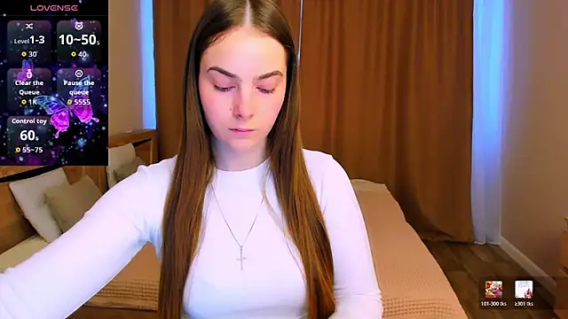 Maddy Wood  online show from 03-12-26, 08:42