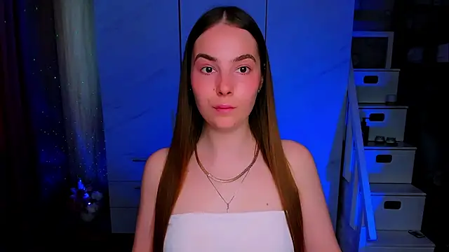 Maddy Wood  online show from 05-02-26, 11:15