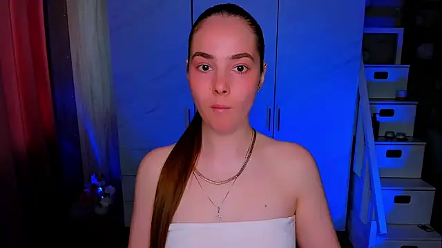 Maddy Wood  online show from 05-03-26, 10:54