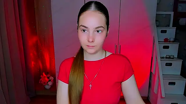 Maddy Wood  online show from 05-18-26, 09:04