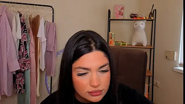 EstherrPeterson online show from 02-17-26, 10:01