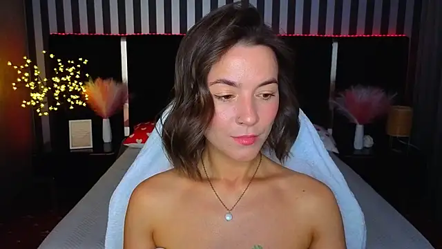 GracefulMichelle online show from 05-11-26, 07:55