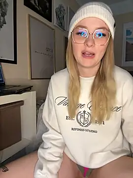 melanieTesss online show from 03-29-26, 11:21