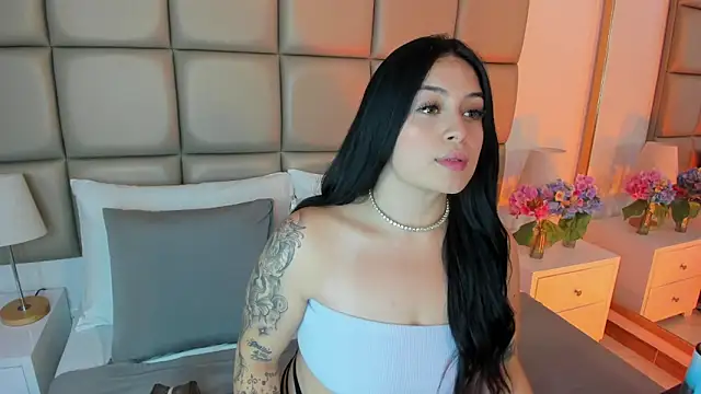 annybentleii online show from 05-27-26, 07:11