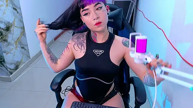 nova kitttyy online show from 05-05-26, 01:24