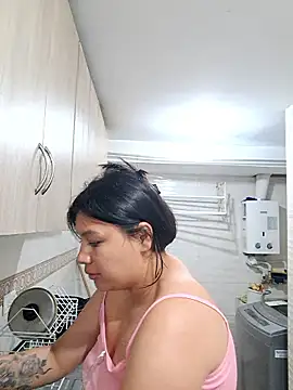 Snapshot of belen_green chatting on 06-09-26, 01:17 belen green online show from 06-09-26, 01:17