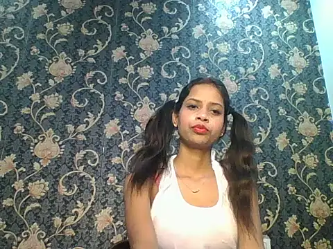 Rani1993 online show from 03-18-26, 04:32