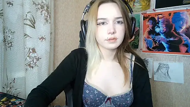MilaTyan online show from 04-30-26, 08:57